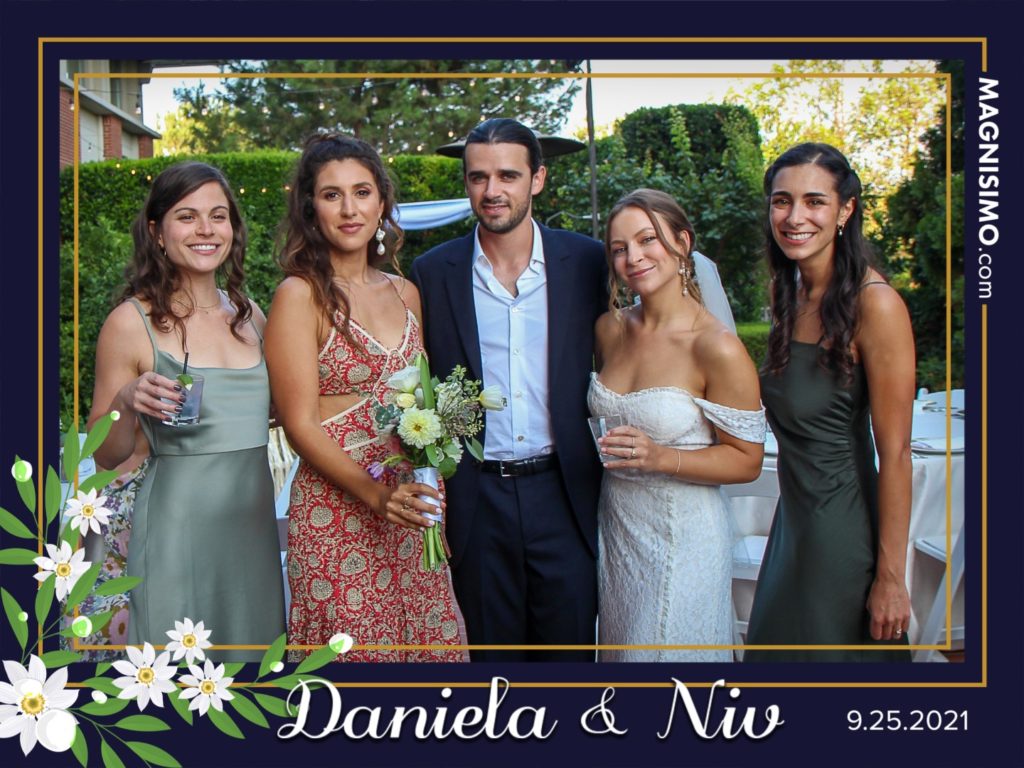 Daniela niv wedding photo magnets