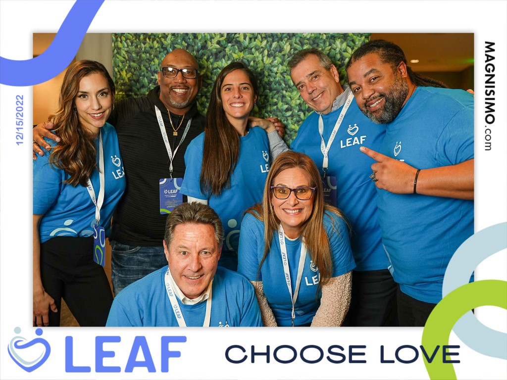 Photo magnets corporate event leaf 2022